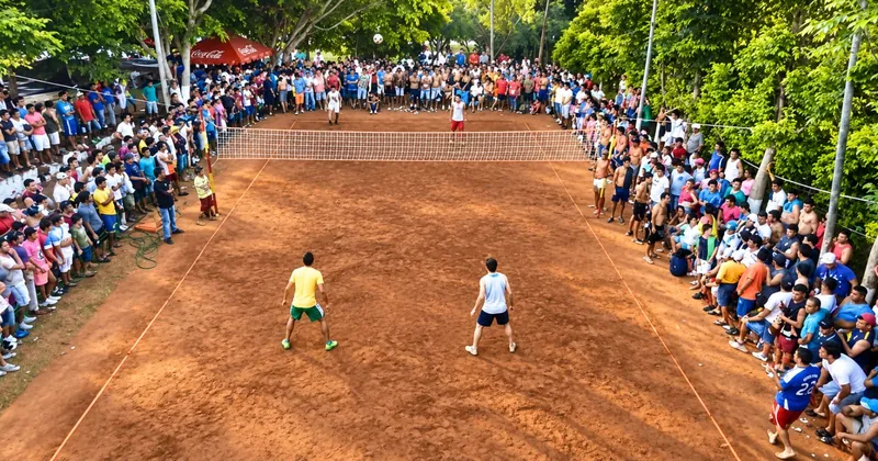 Quadra de terra vista do alto, com a torcida em volta da rede